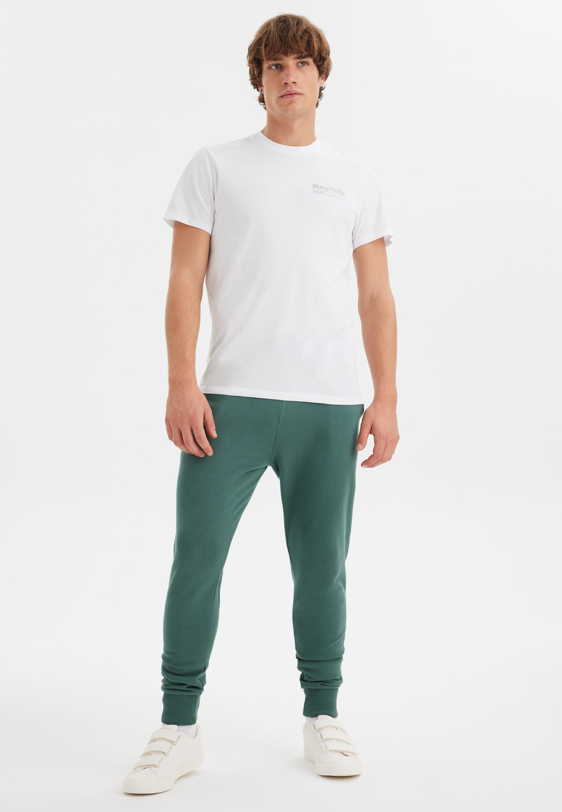 WMEBODY SIMPLICITY T-SHIRT in Weiß