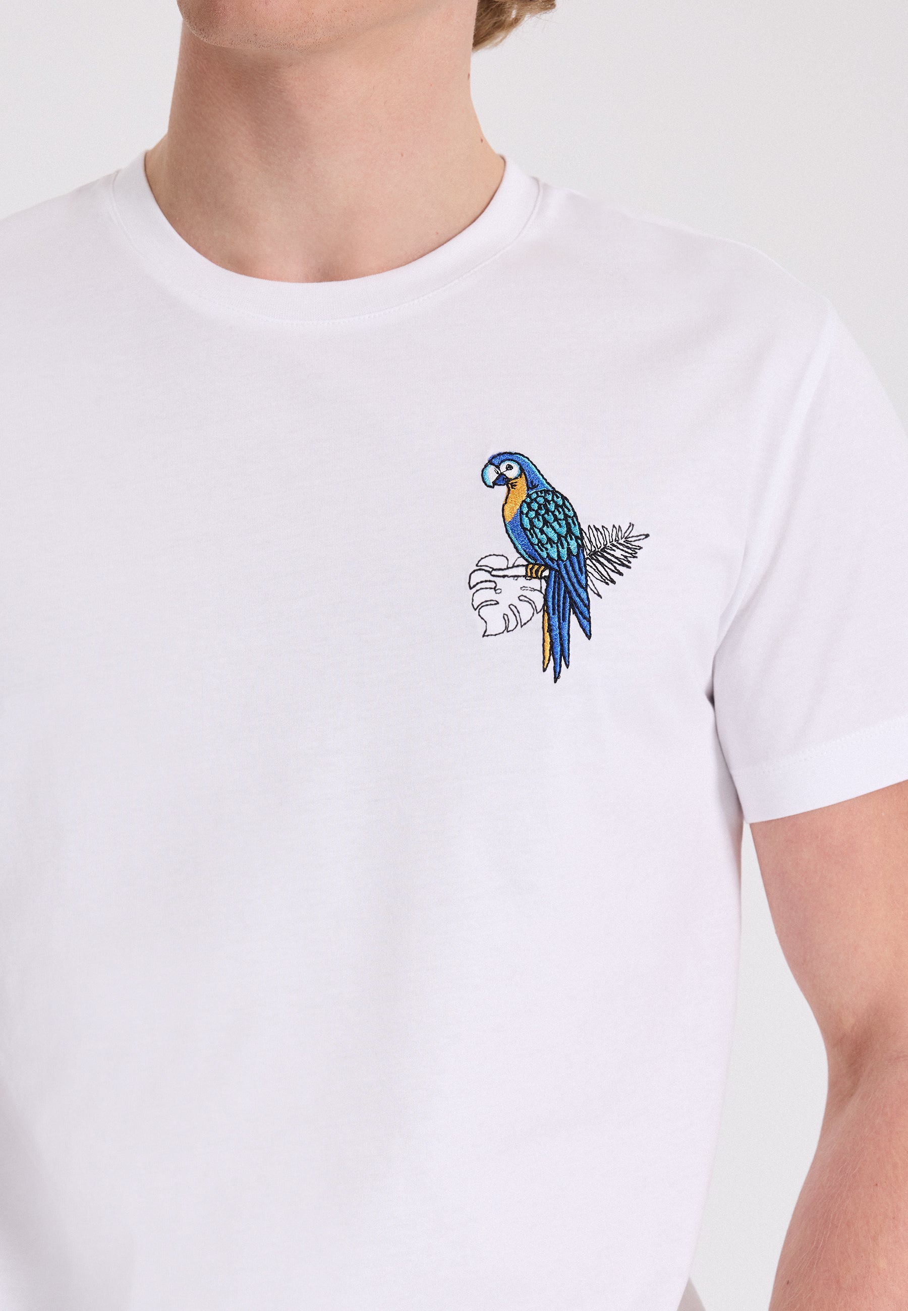 WMEMBROIDERY PARROT TEE in White