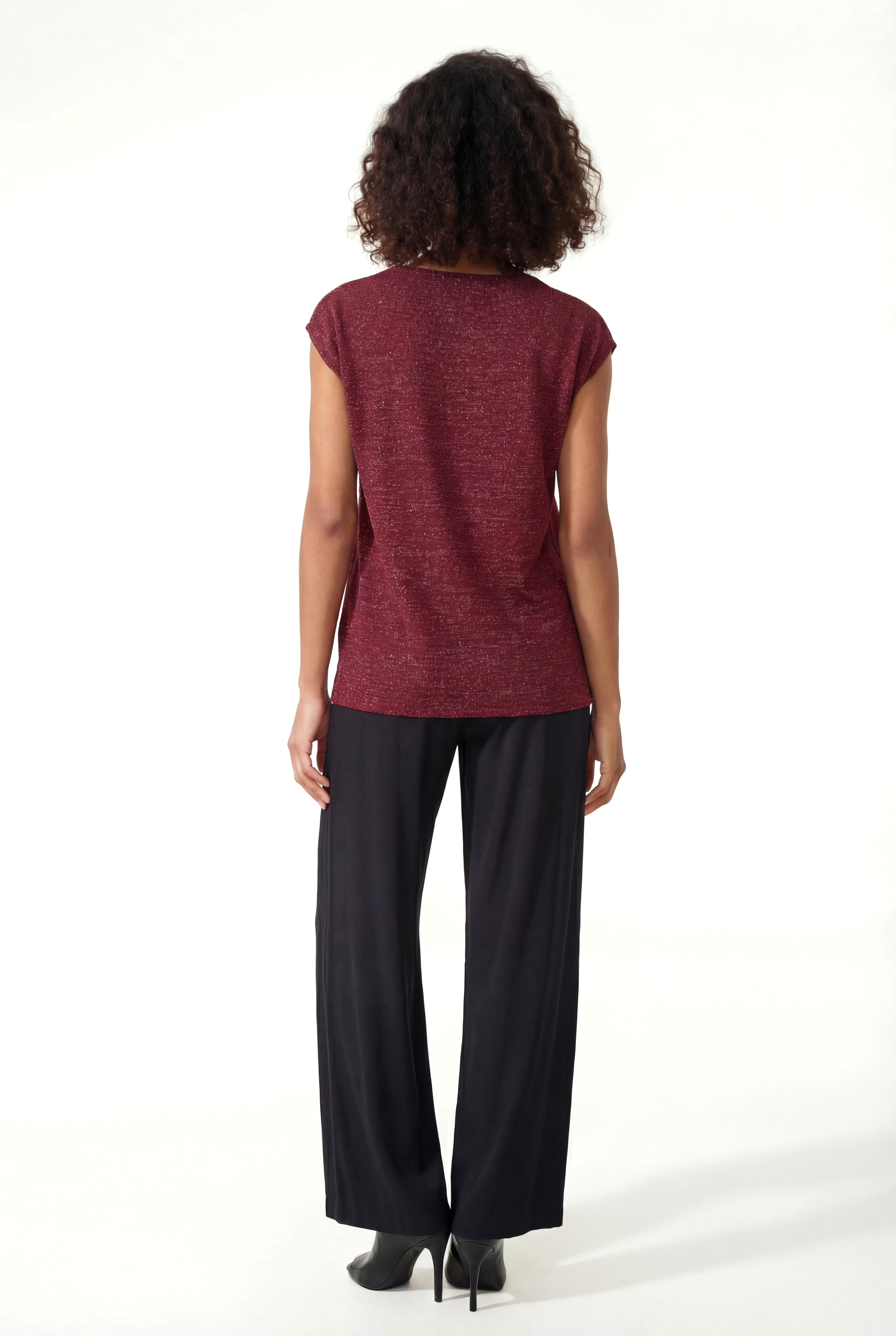 SKY GLITTER S/S TOP in Rumba Red