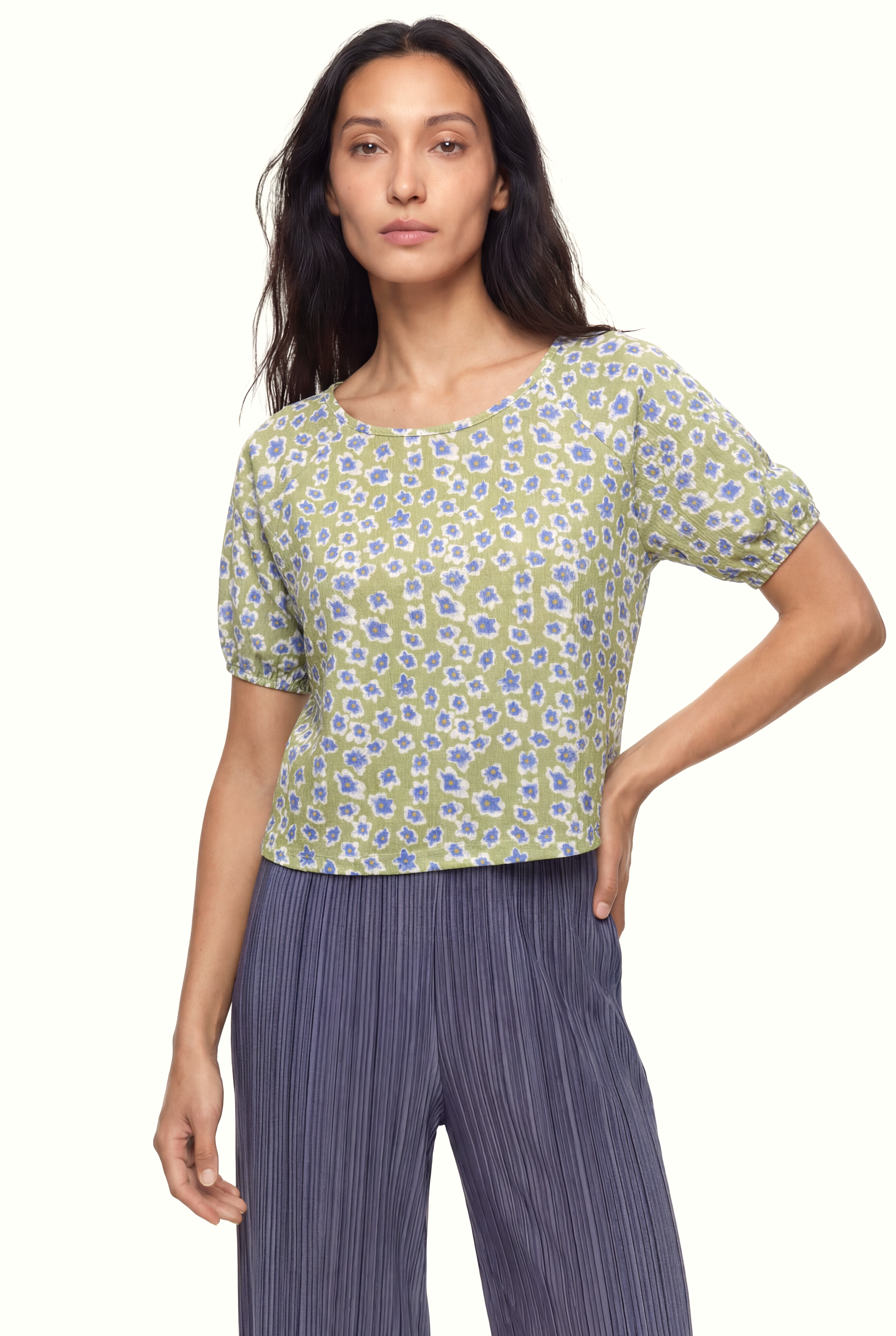 CARMEN CROP TOP in Olive AOP