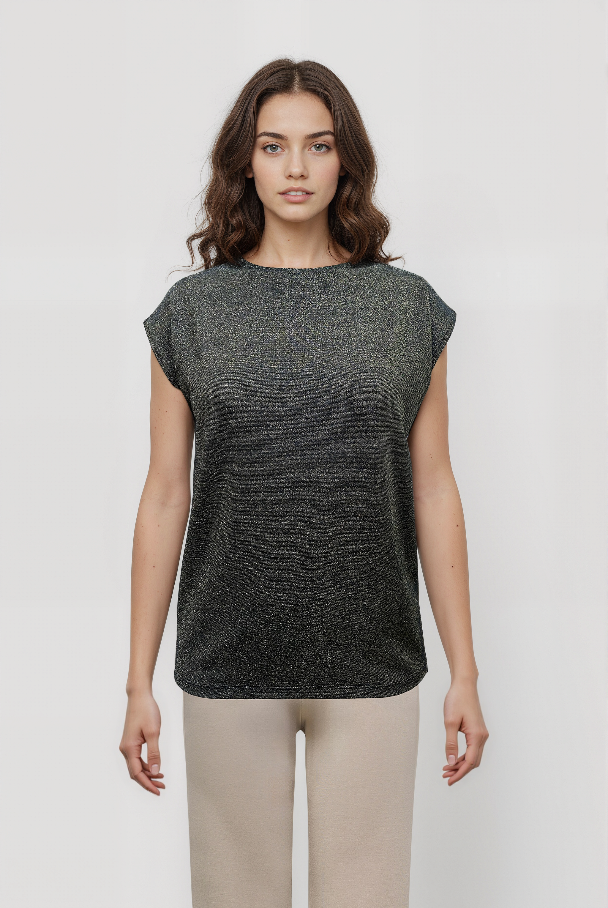 SKY GLITTER S/S TOP in Black, Gold