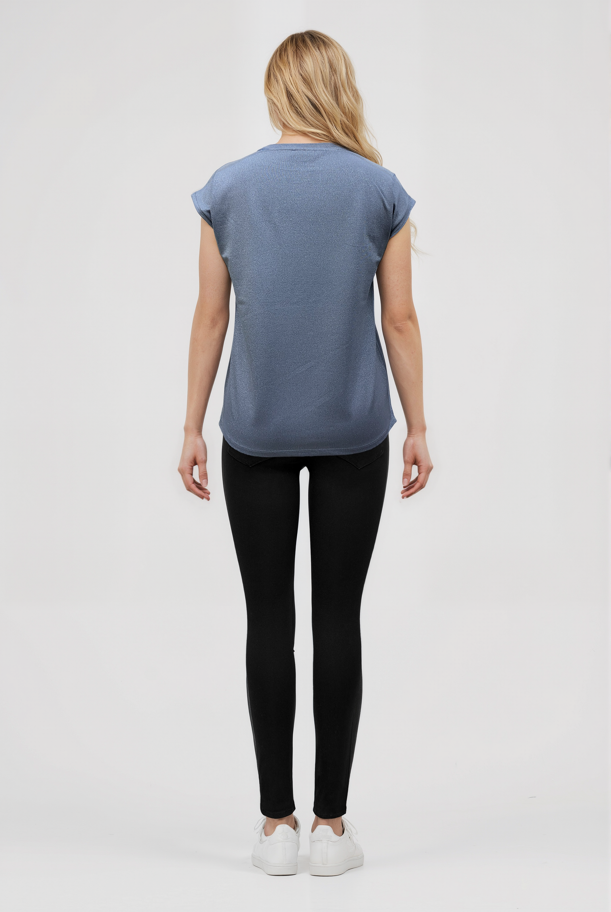 SKY GLITTER S/S TOP in Silver Sconce