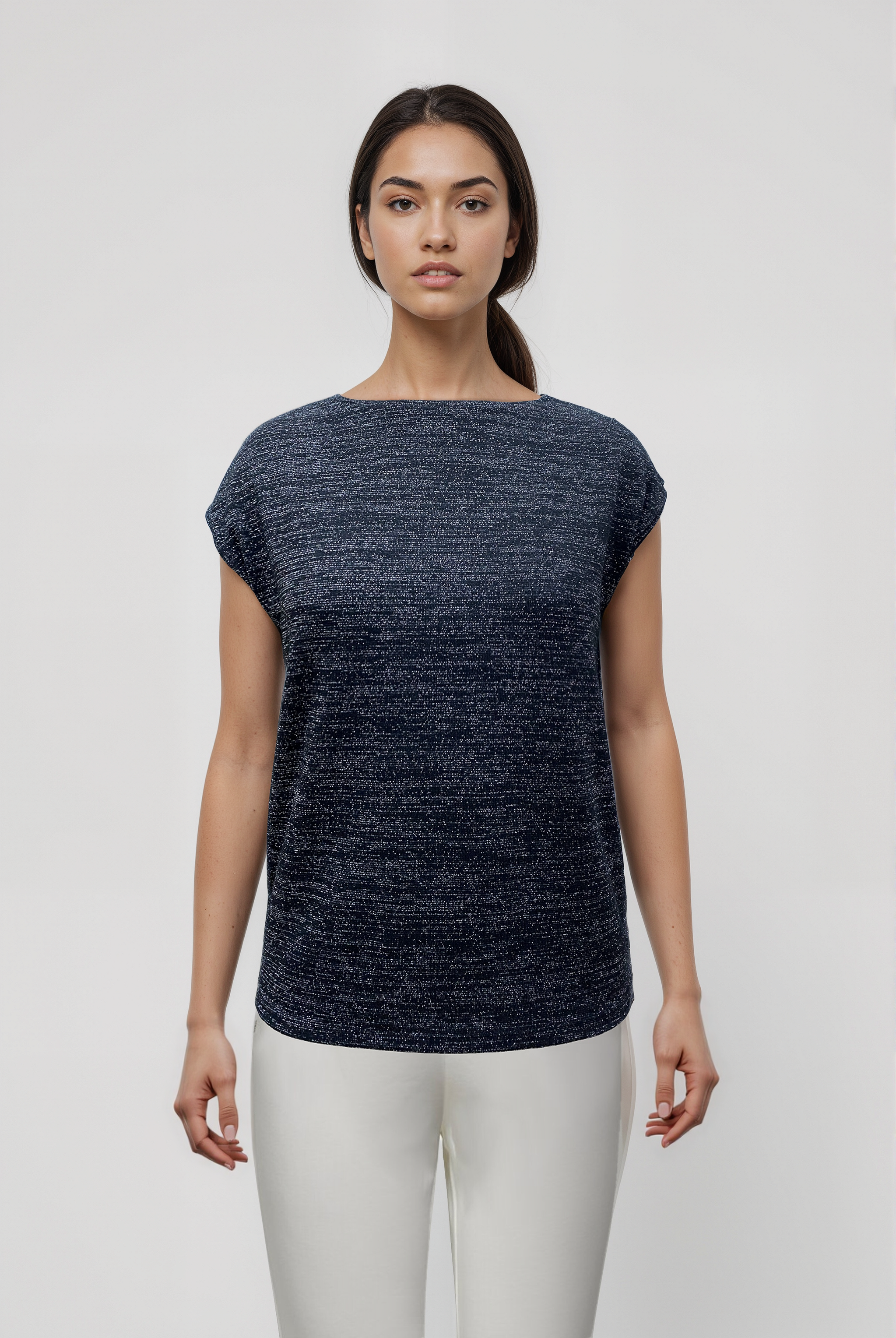 SKY GLITTER S/S TOP in Black, Silver