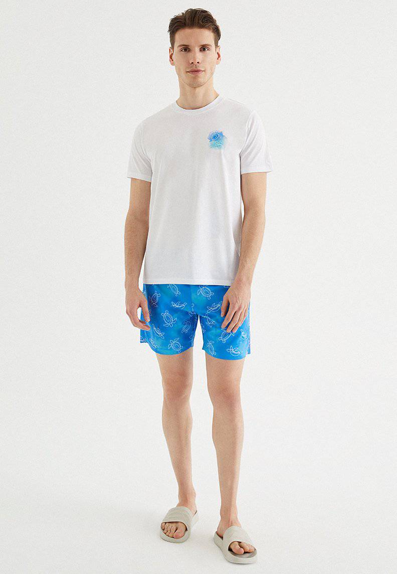 BADESHORTS MIT SCHILDKRÖTEN