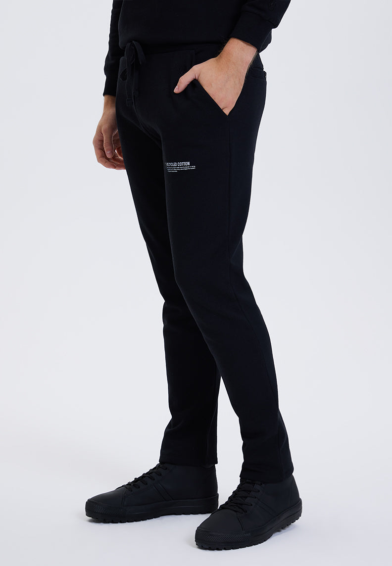 WMRECYCLED SWEATPANTS in Black