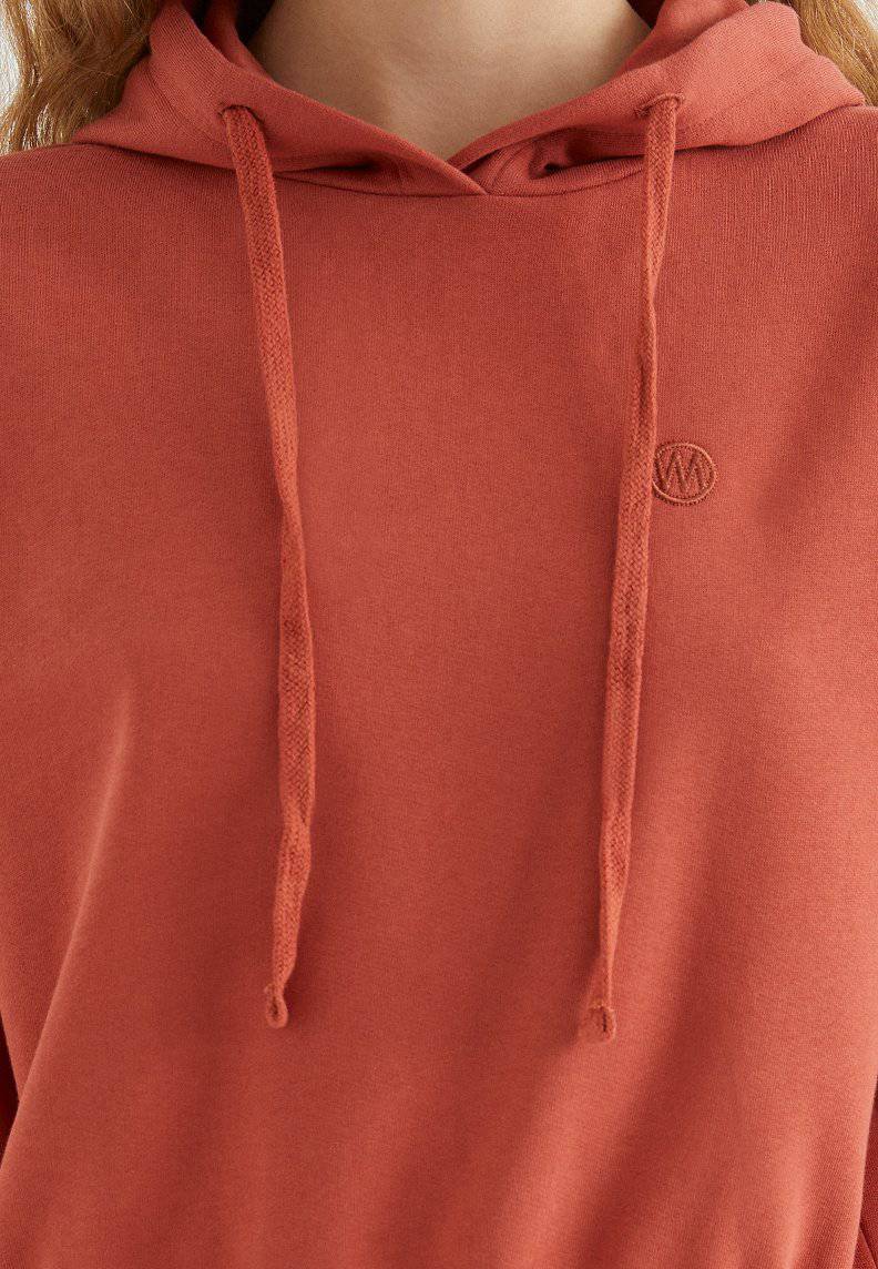 ENJOY CROPPED HOODIE in Ketchup