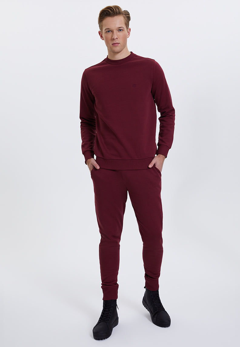 CORE O NECK SWEAT in Cabernet