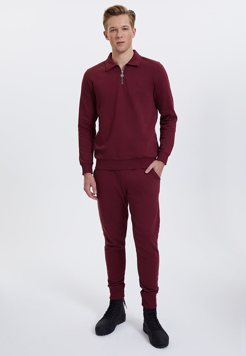 CORE ZIPPED POLO SWEAT in Cabernet