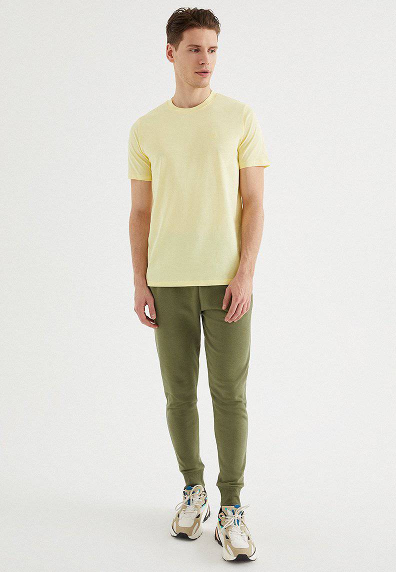 VITAL O-NECK TEE in French Vanilla