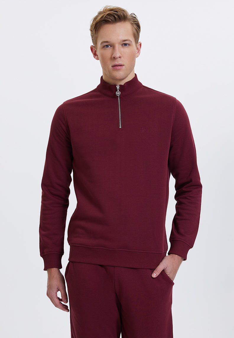 CORE HALF ZIP SWEAT in Cabernet