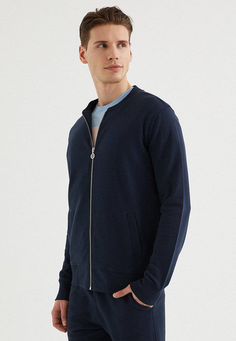 CORE BOMBER JACKET in Total Eclipse