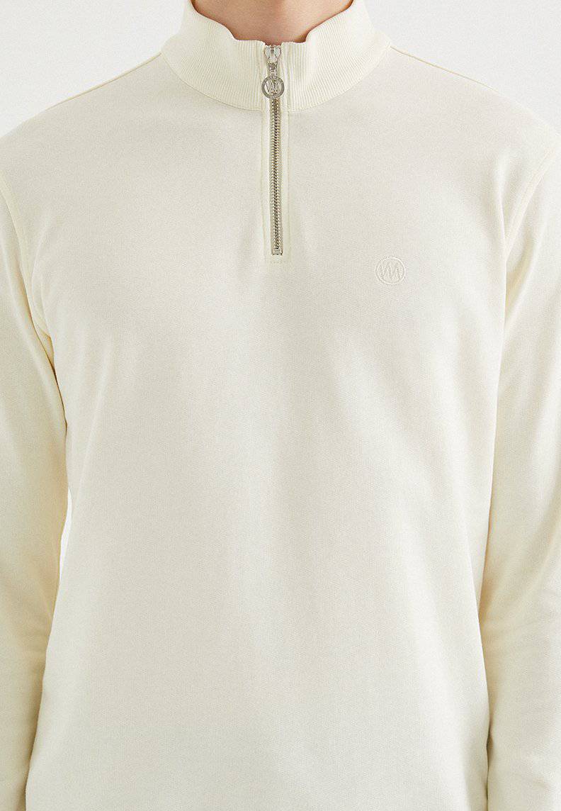 CORE HALF ZIP SWEAT in Vanilla Ice
