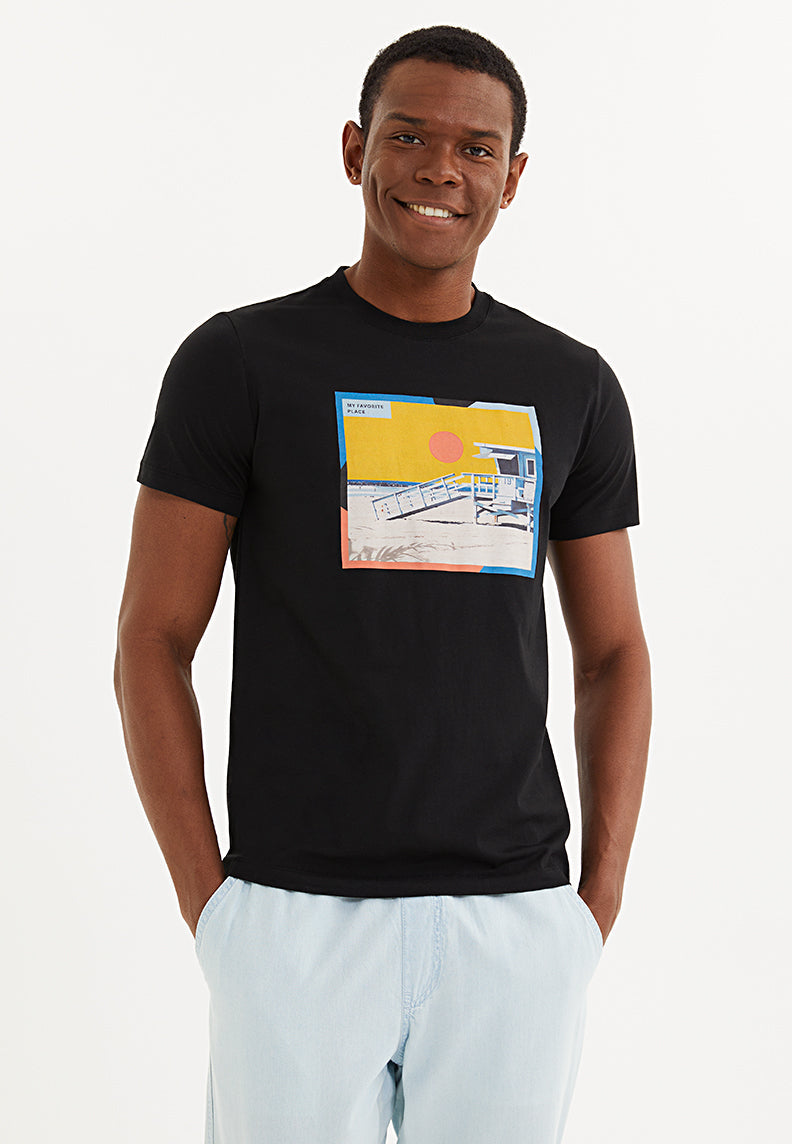 BEACH HOUSE COLLAGE TEE in Black