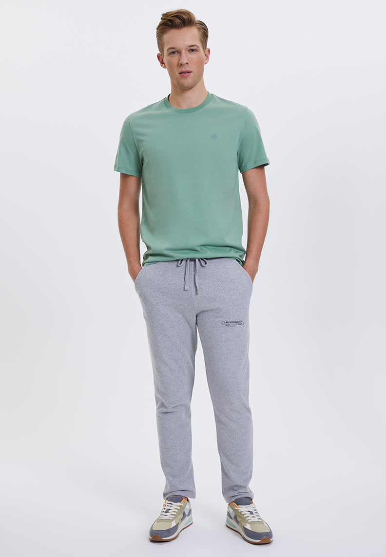 VITAL O NECK TEE in Hedge Green