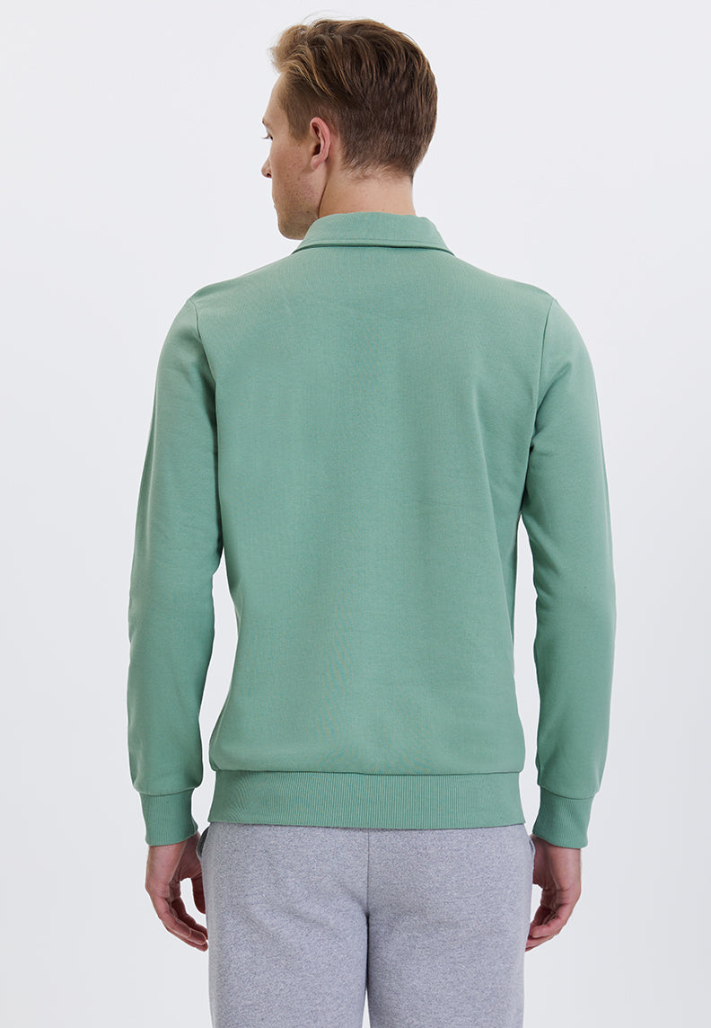 CORE ZIPPED POLO SWEAT in Hedge Green