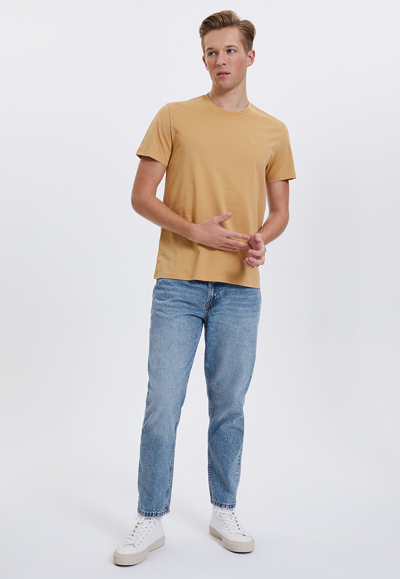 VITAL O NECK TEE in Iced Coffee