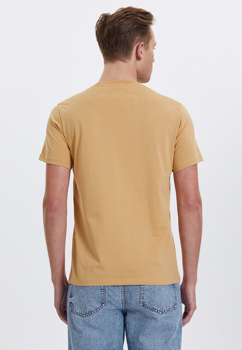 VITAL O NECK TEE in Iced Coffee