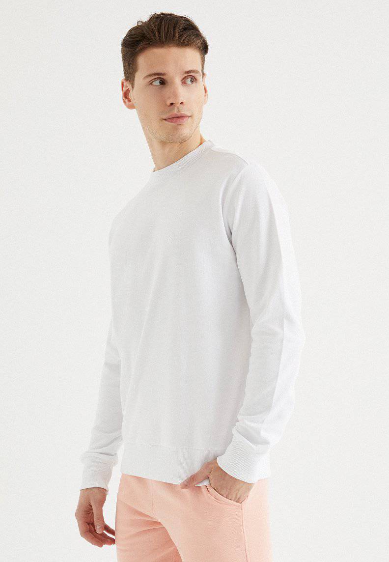 CORE O-NECK SWEAT in White