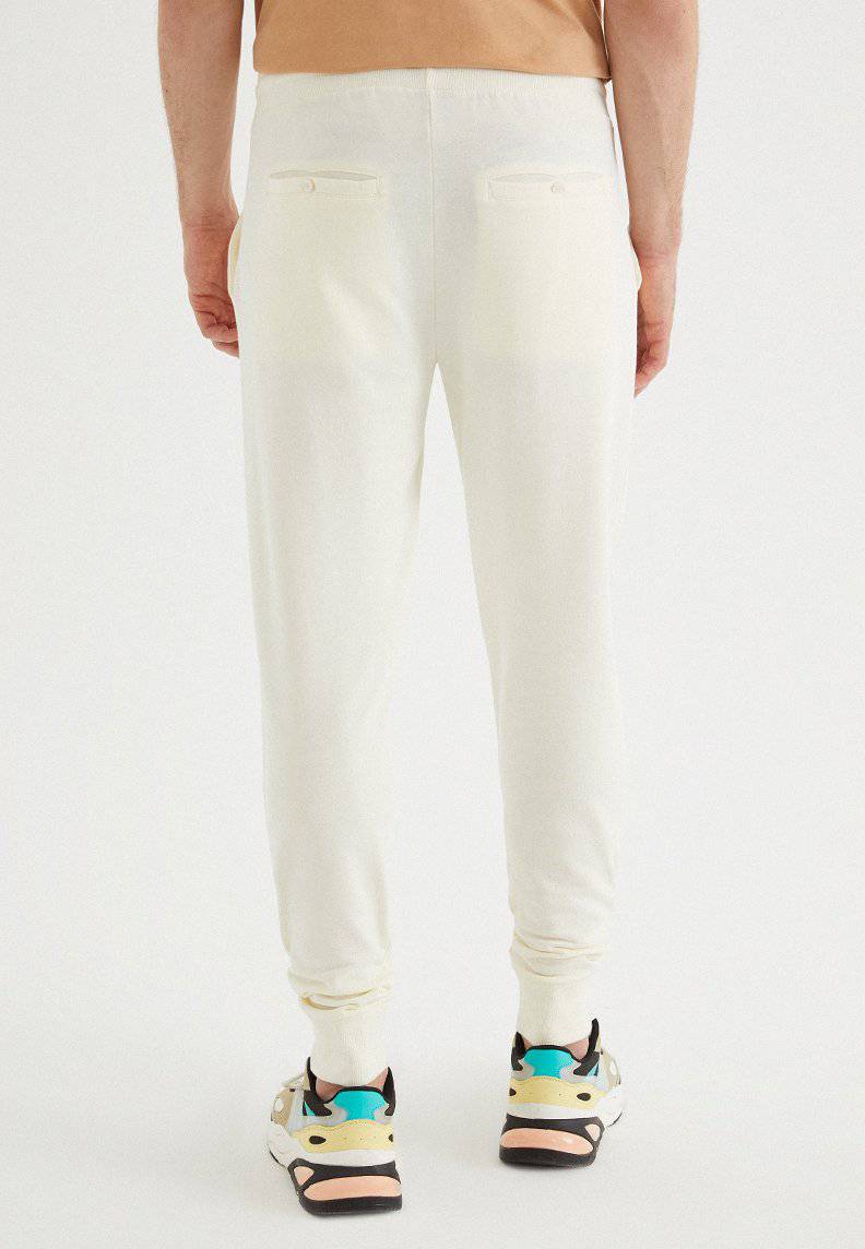 CORE JOGGER in Vanilla Ice