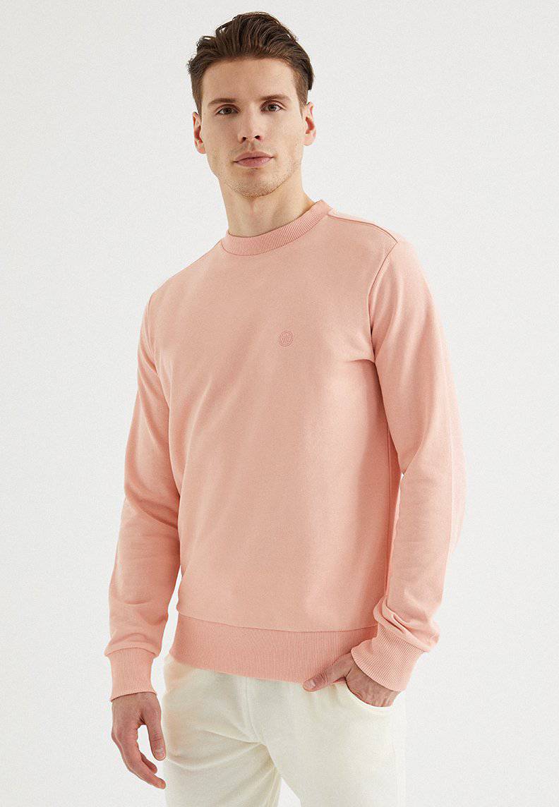 CORE O-NECK SWEAT in Coral Cloud