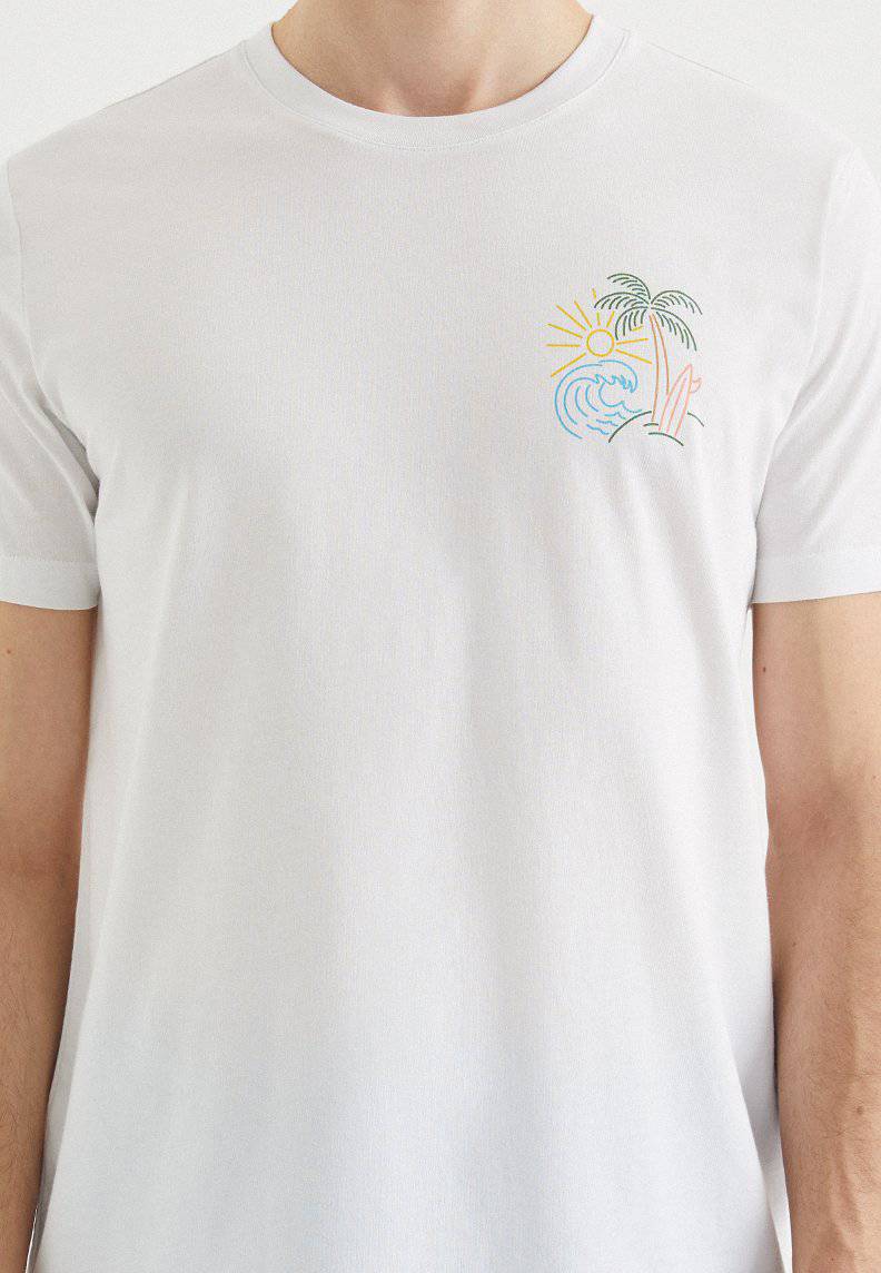 ISLAND TEE