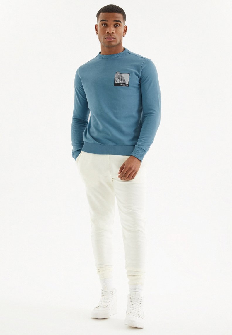 CHRYSLER BUILDING SWEAT