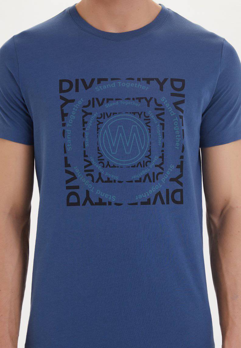 DIVERSITY TEE