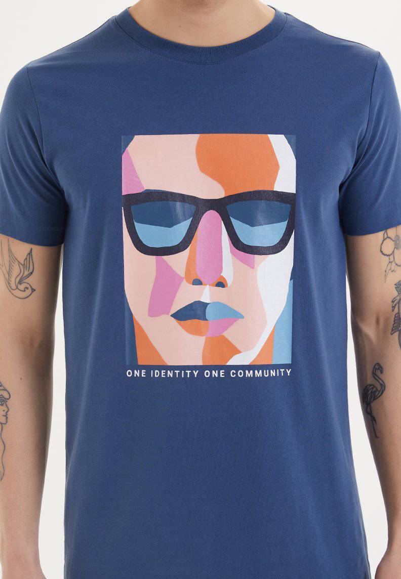 IDENTITEITST-T-SHIRT