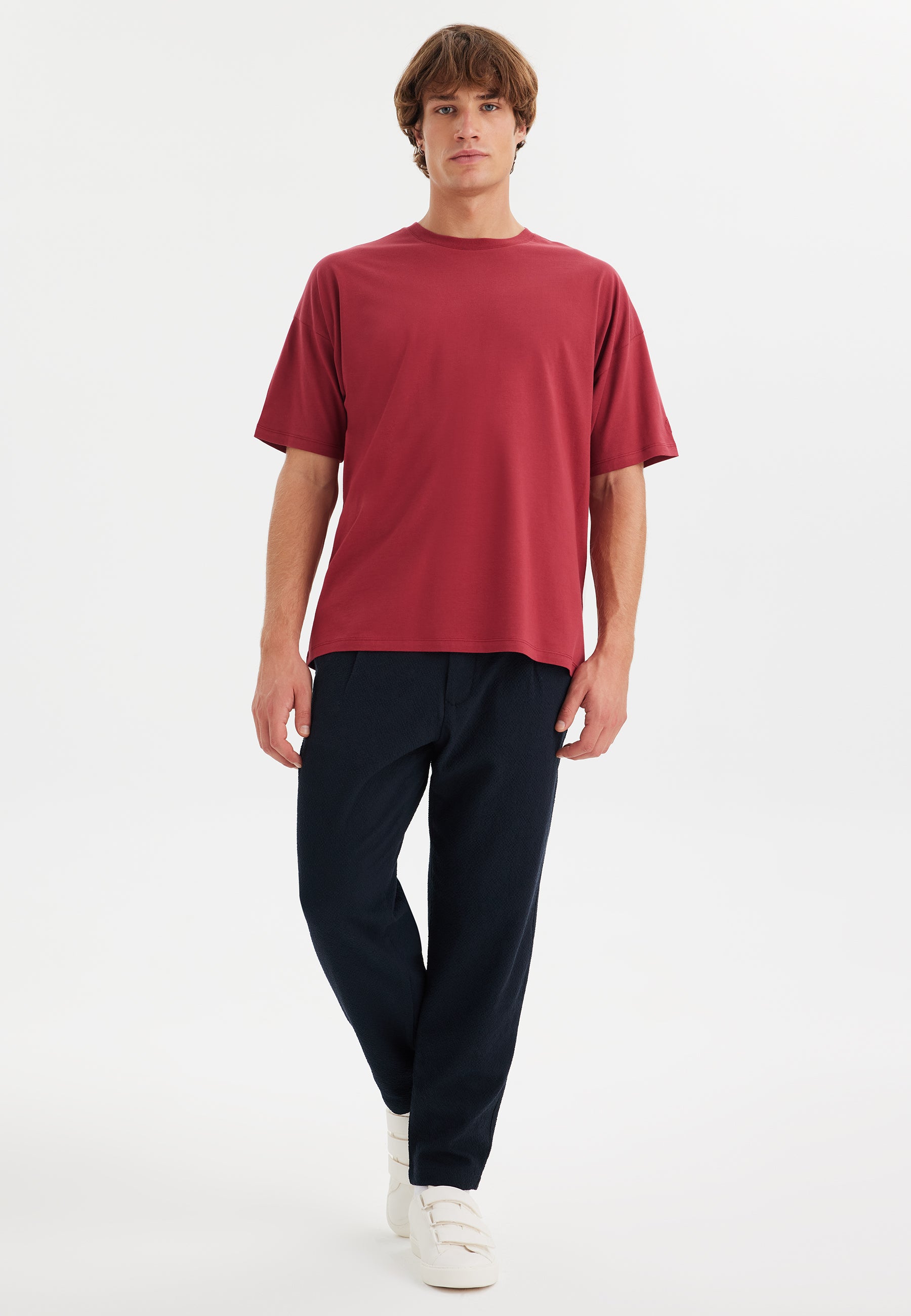 ESSENTIALS OVERSIZED TEE in Mineral Red