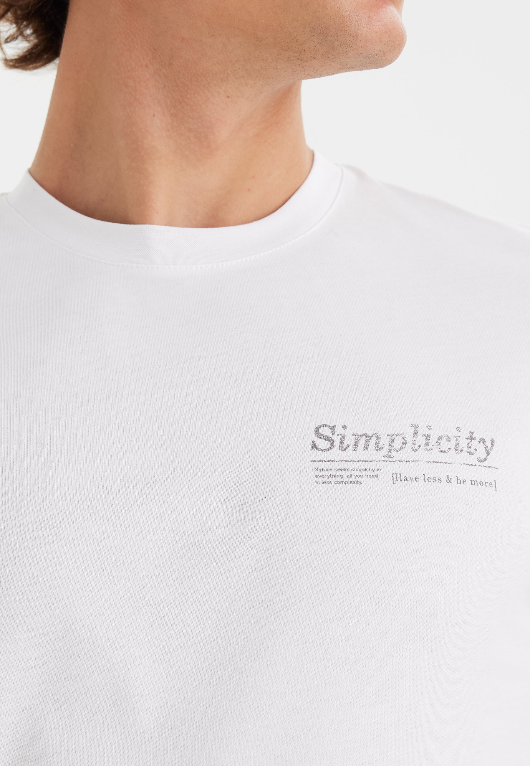 WMEMBROIDERY SIMPLICITY TEE in White