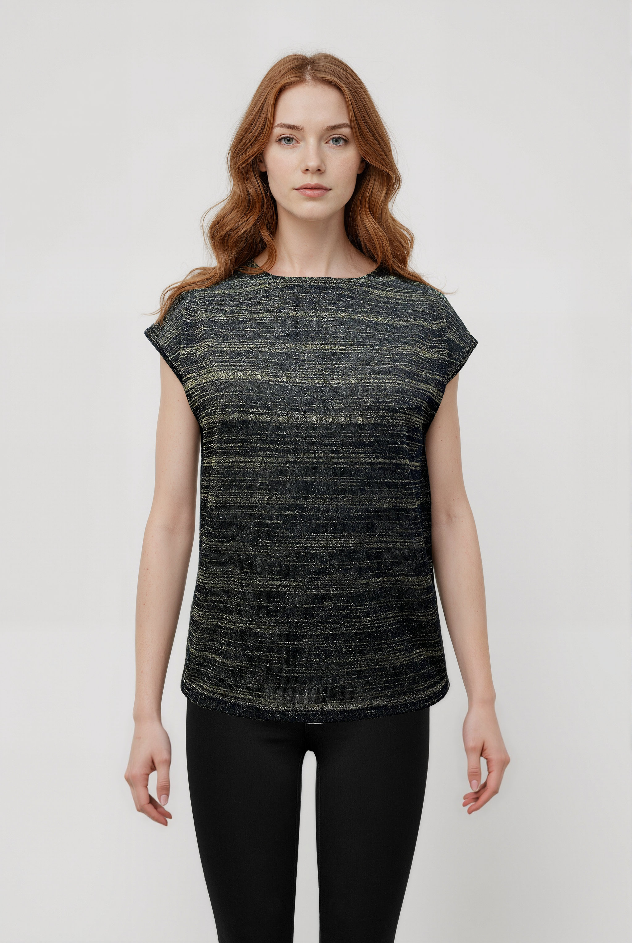 SKY GLITTER S/S TOP in Black, Gold Striped