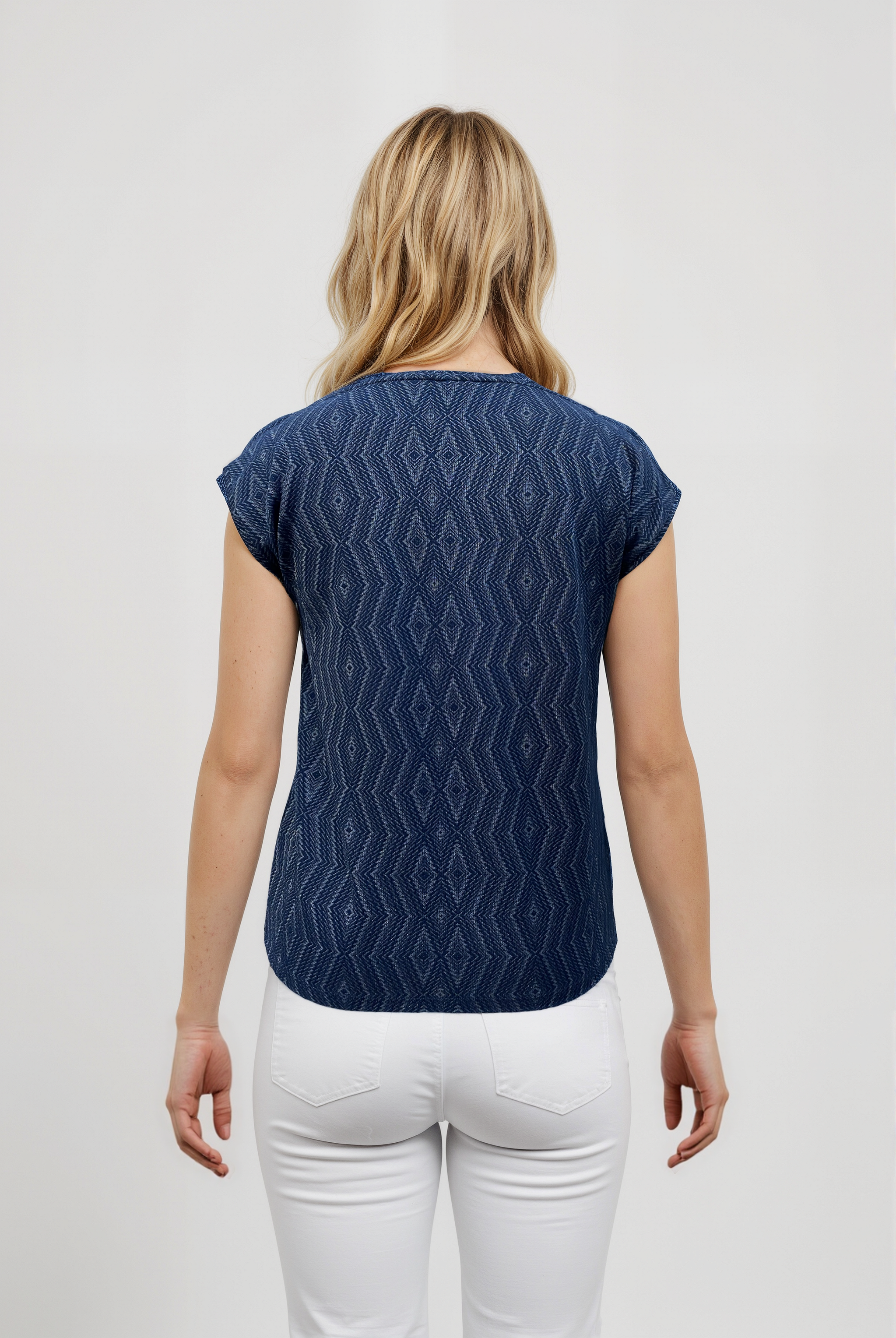 SKY GLITTER S/S TOP in Black Iris