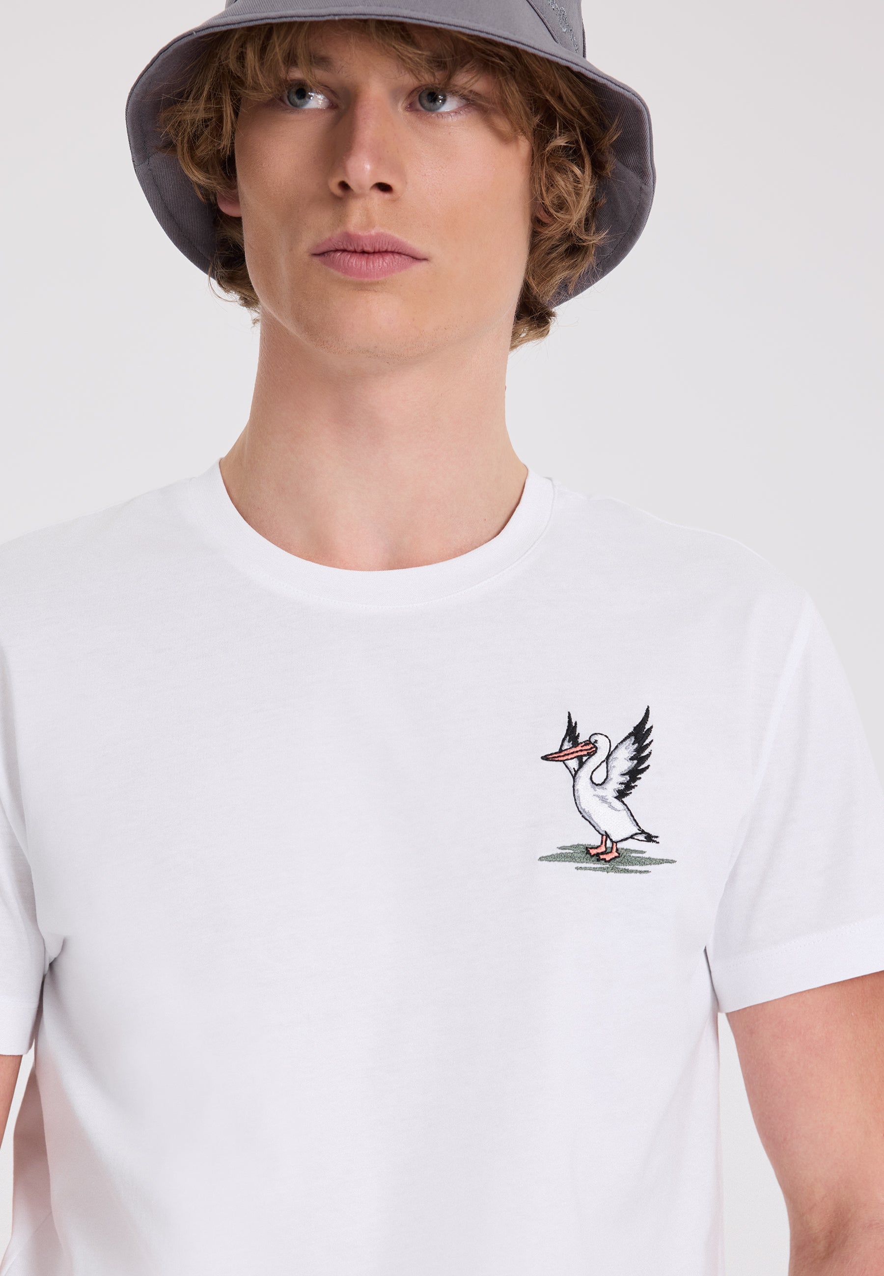 WMEMBROIDERY PELICAN TEE in White