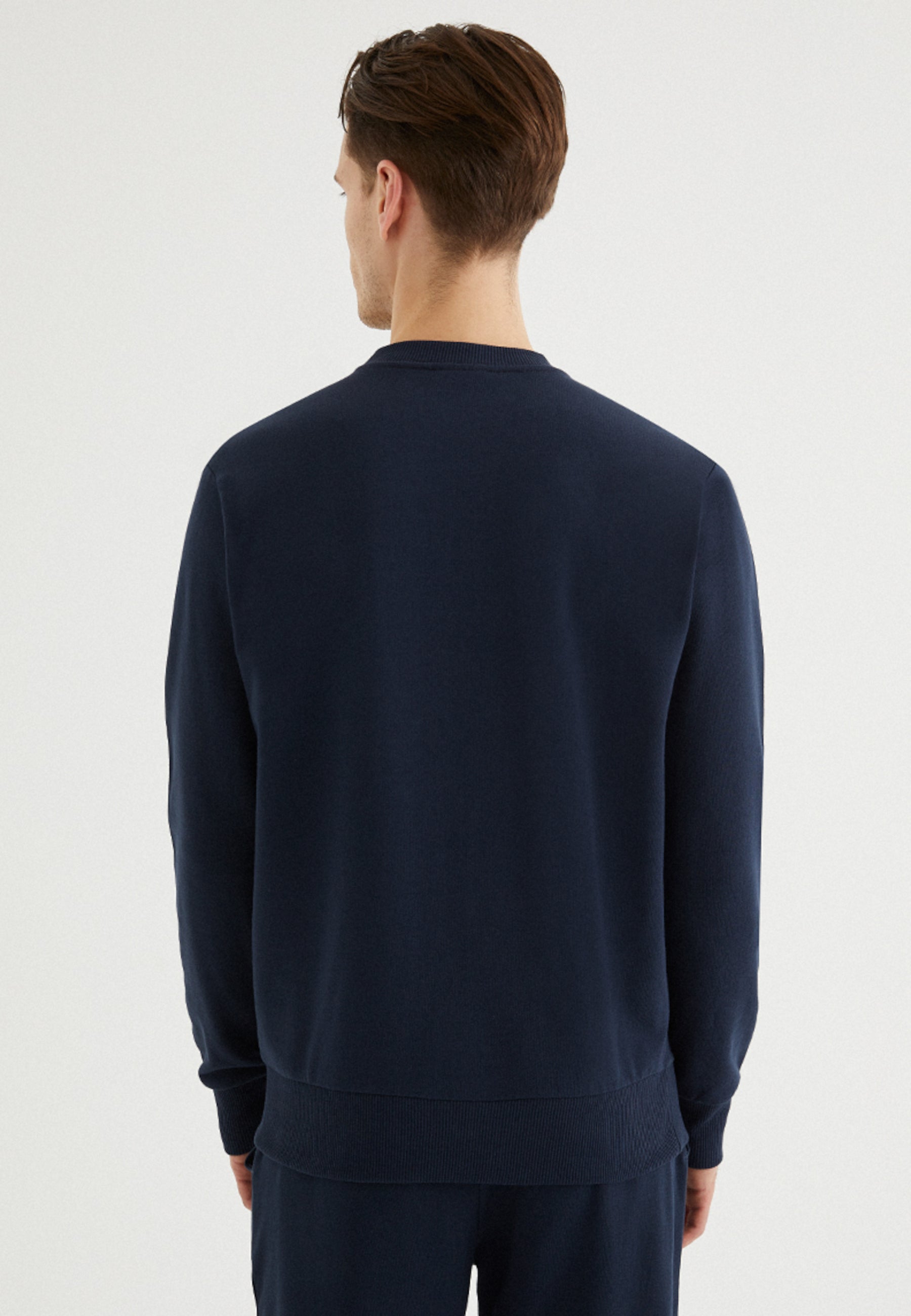 CORE O-NECK SWEAT in Navy