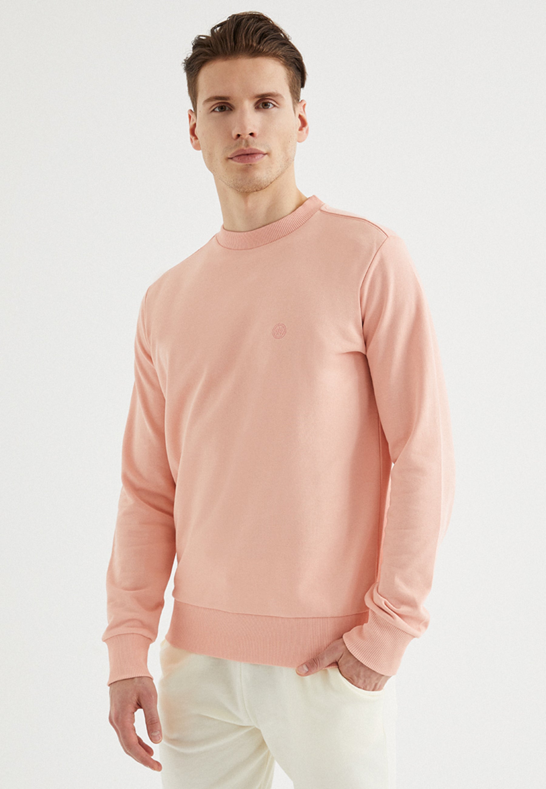 CORE O-NECK SWEAT in Light Coral