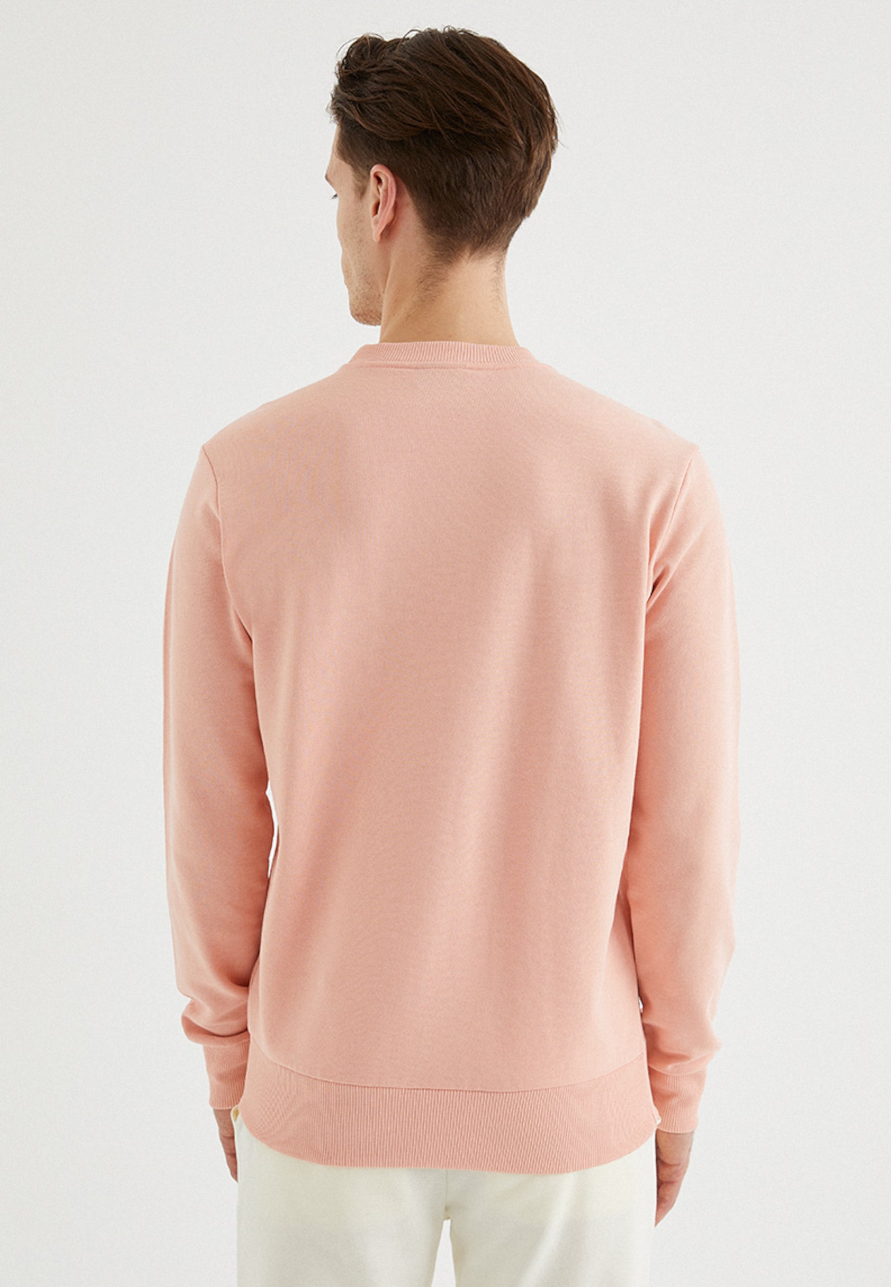 CORE O-NECK SWEAT in Light Coral