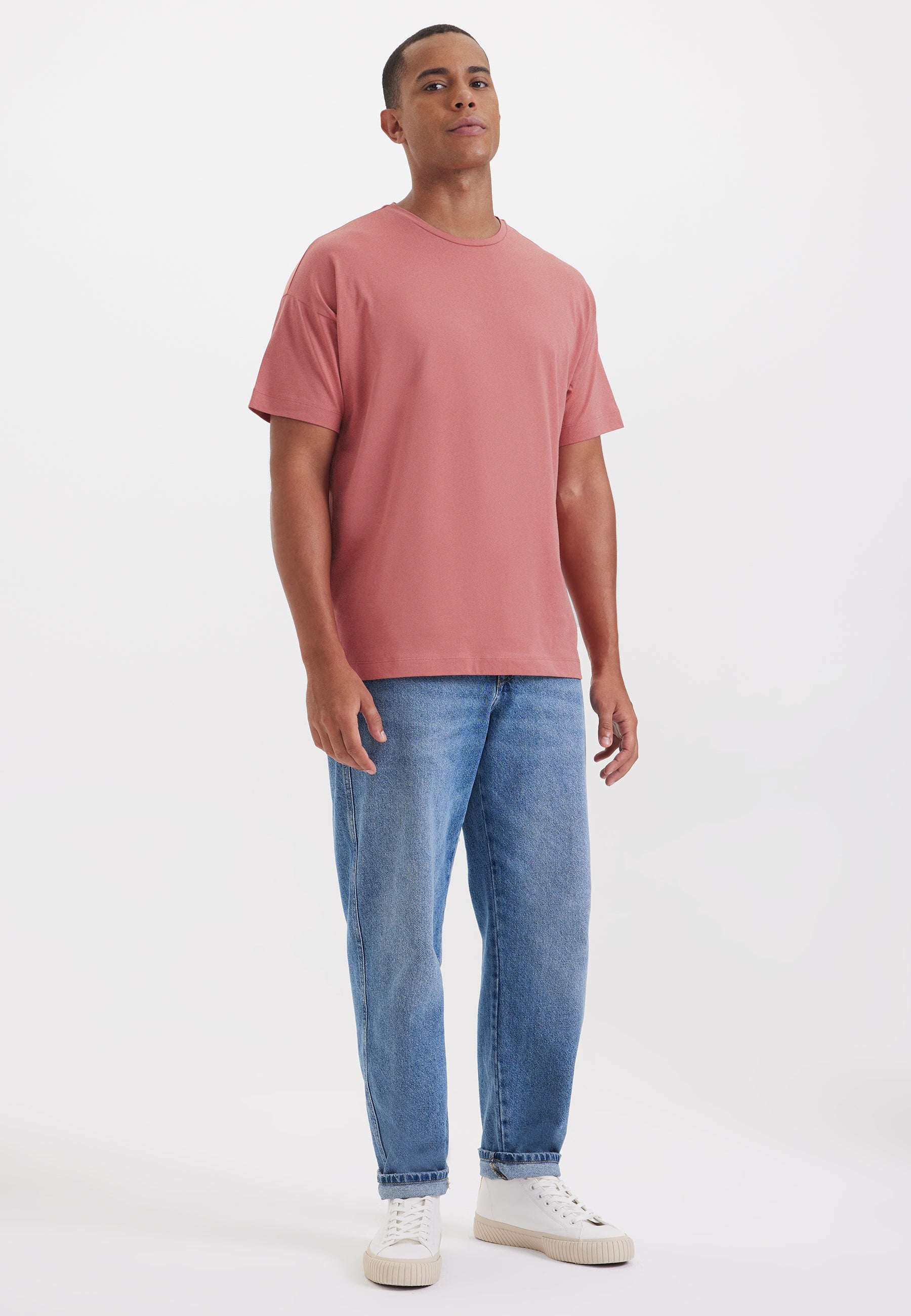 THOMAS OVERSIZED O-NECK TEE in Red