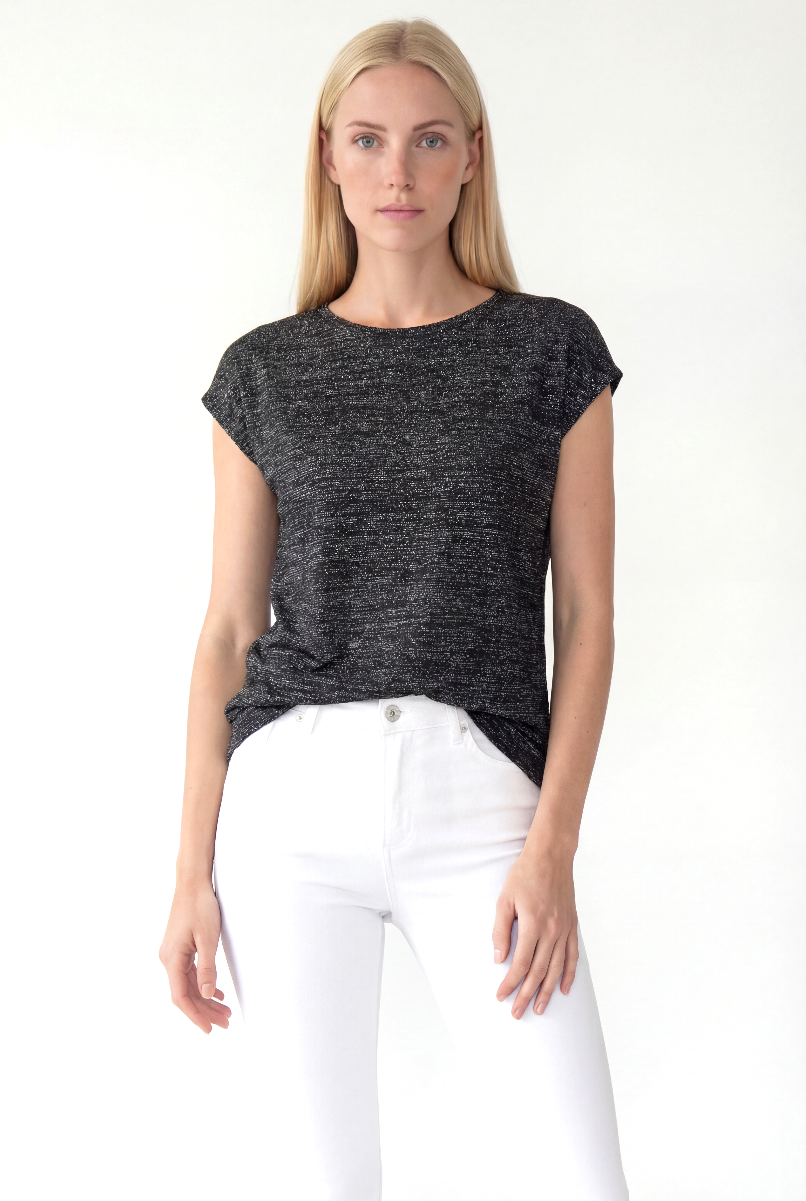 SKY GLITTER S/S TOP in Black, Silver