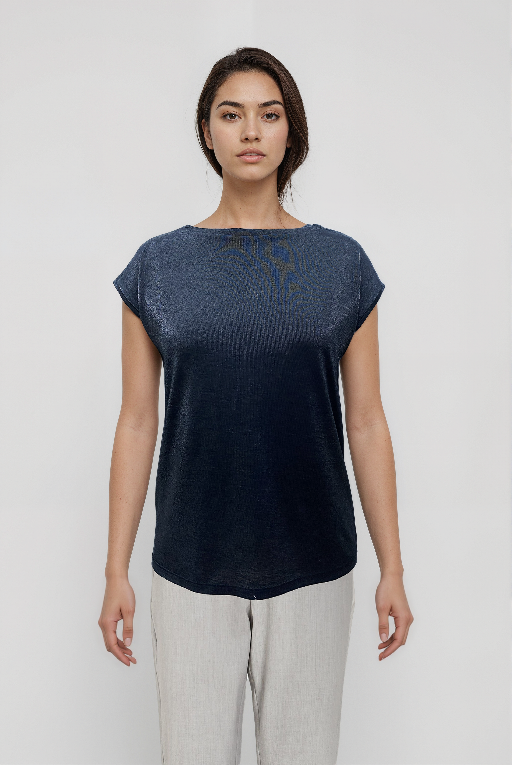 SKY GLITTER S/S TOP in Shiny Grey