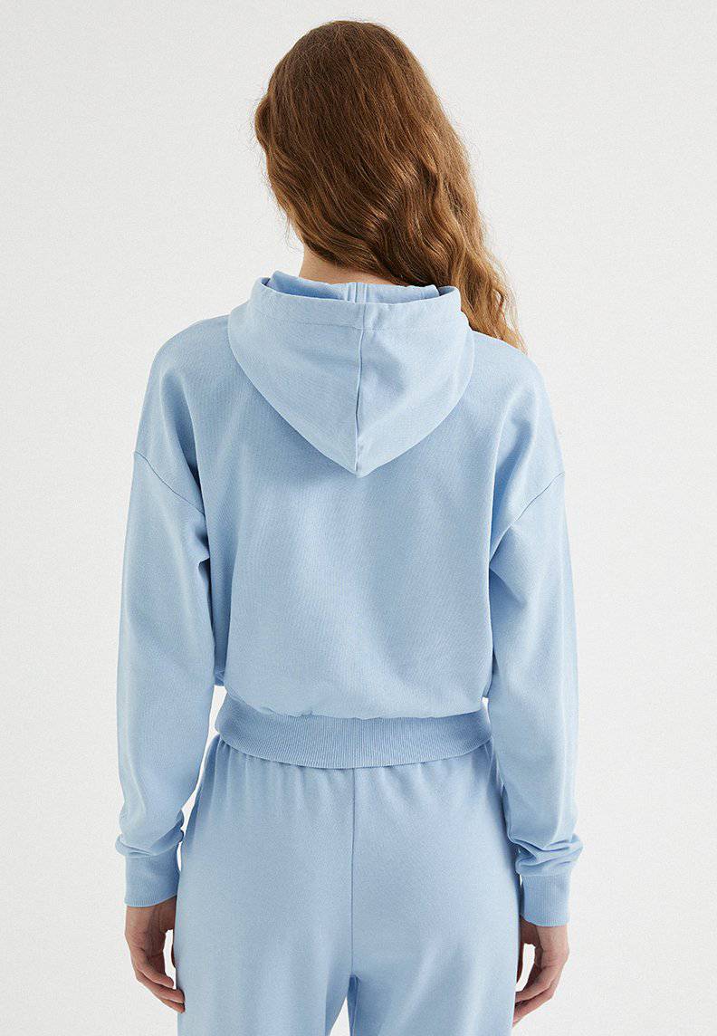 ENJOY CROPPED HOODIE in Powder Blue