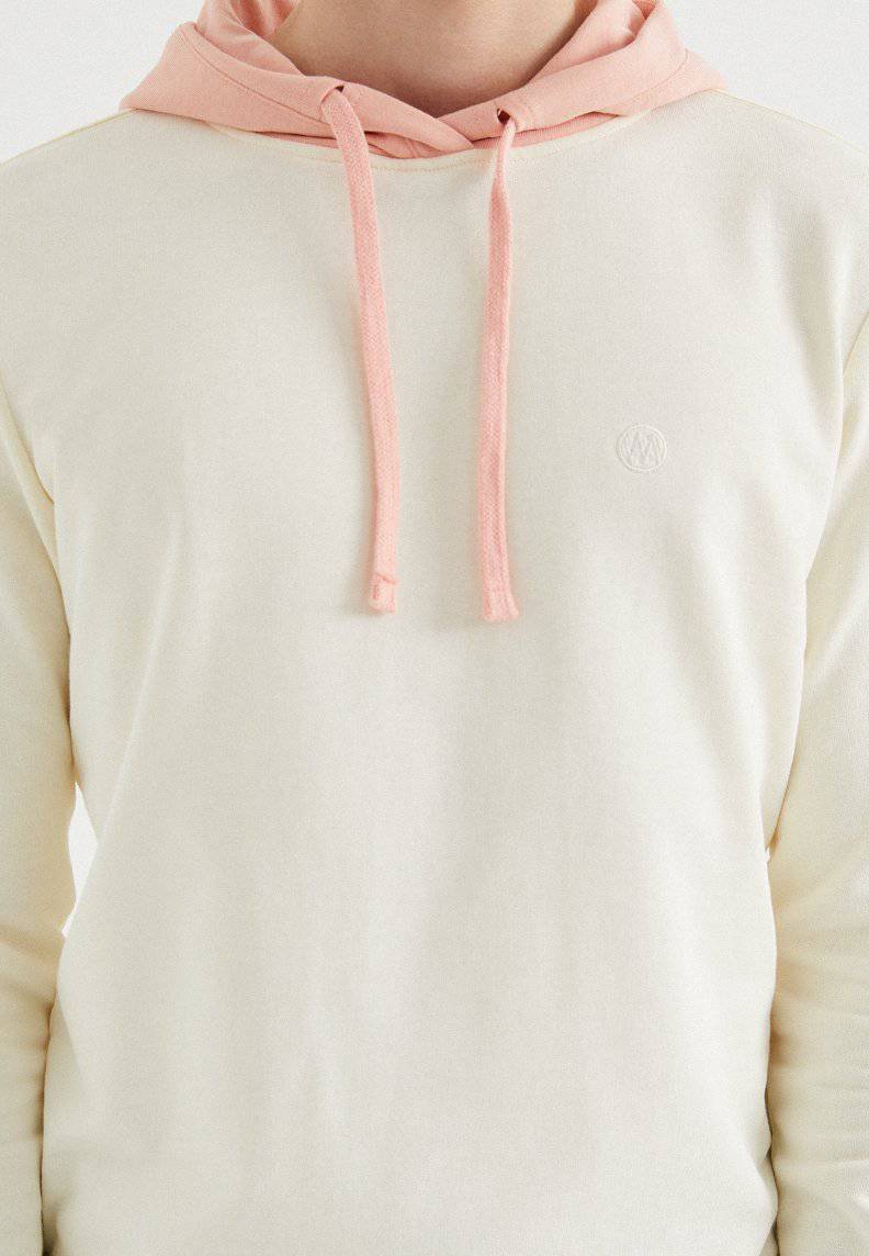 CORE COLOUR BLOCKED HOODIE in Vanilla Ice