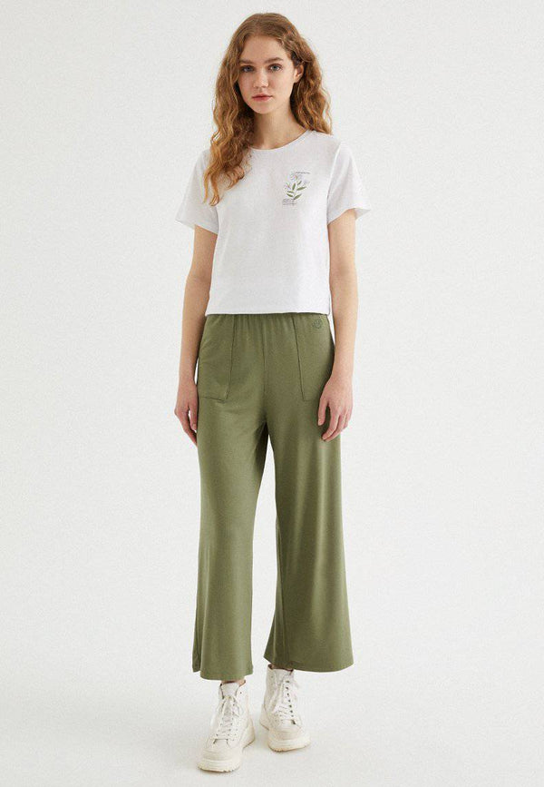 SOFT WIDE LEG JOGGER in Capulet Olive