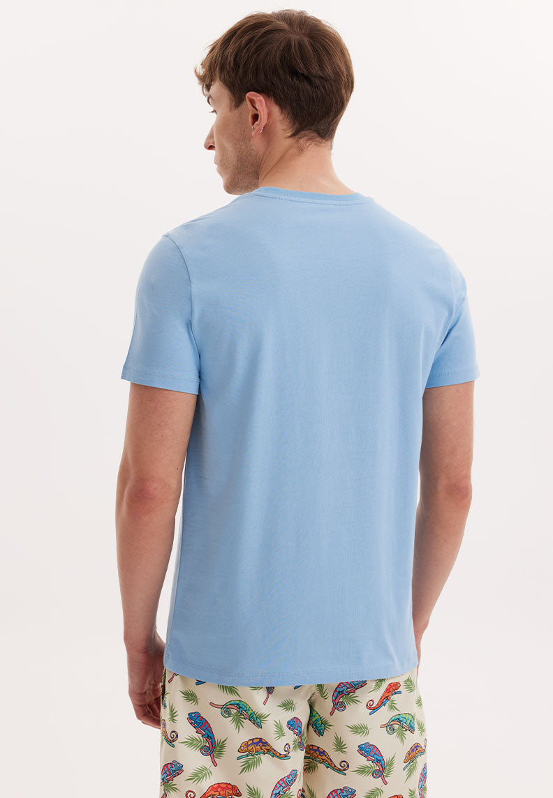 VITAL O-NECK TEE in Blissful Blue