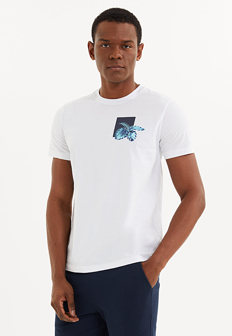 DARK LEAVES TEE