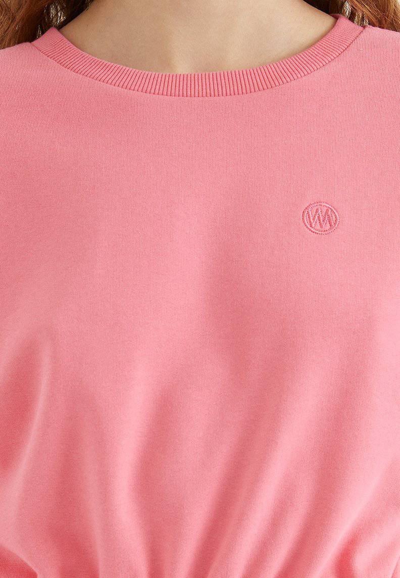 ENJOY ELASTICATED HEM SWEAT in Pink Lemonade
