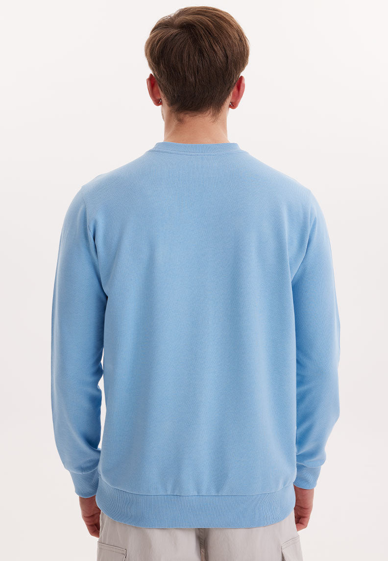 CORE O-NECK SWEAT in Blissful Blue