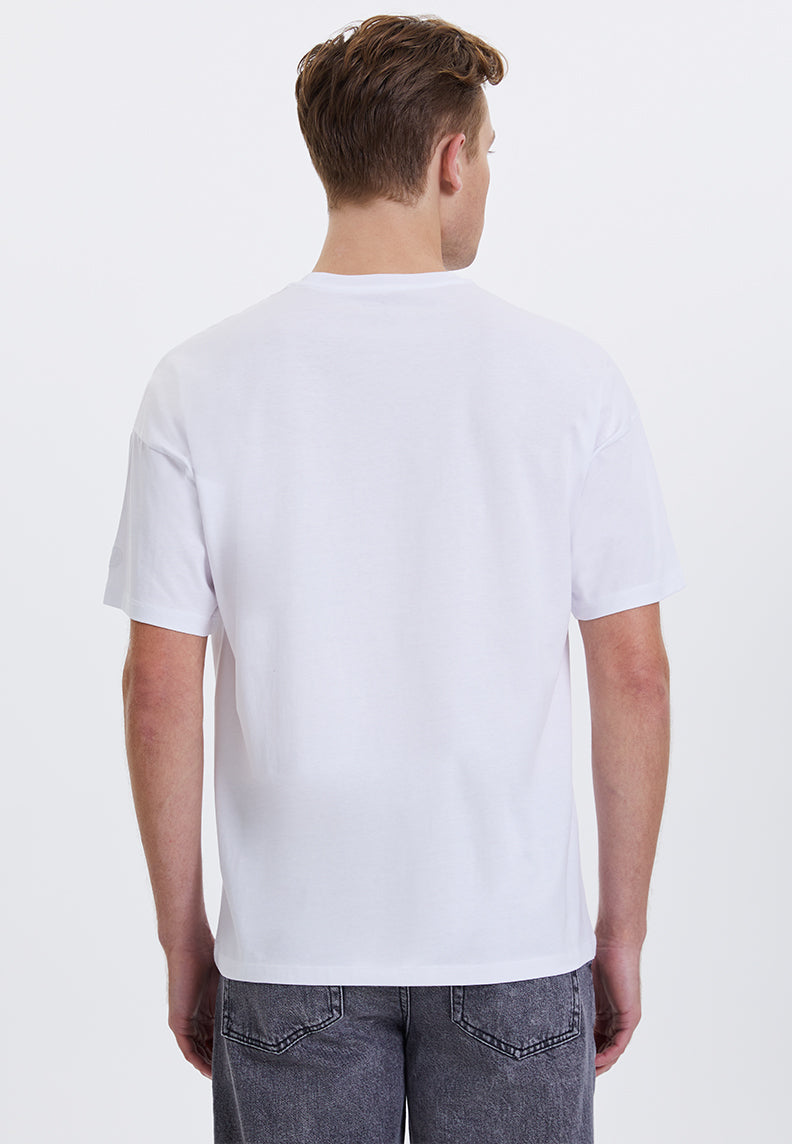 ESSENTIALS OVERSIZED TEE in White