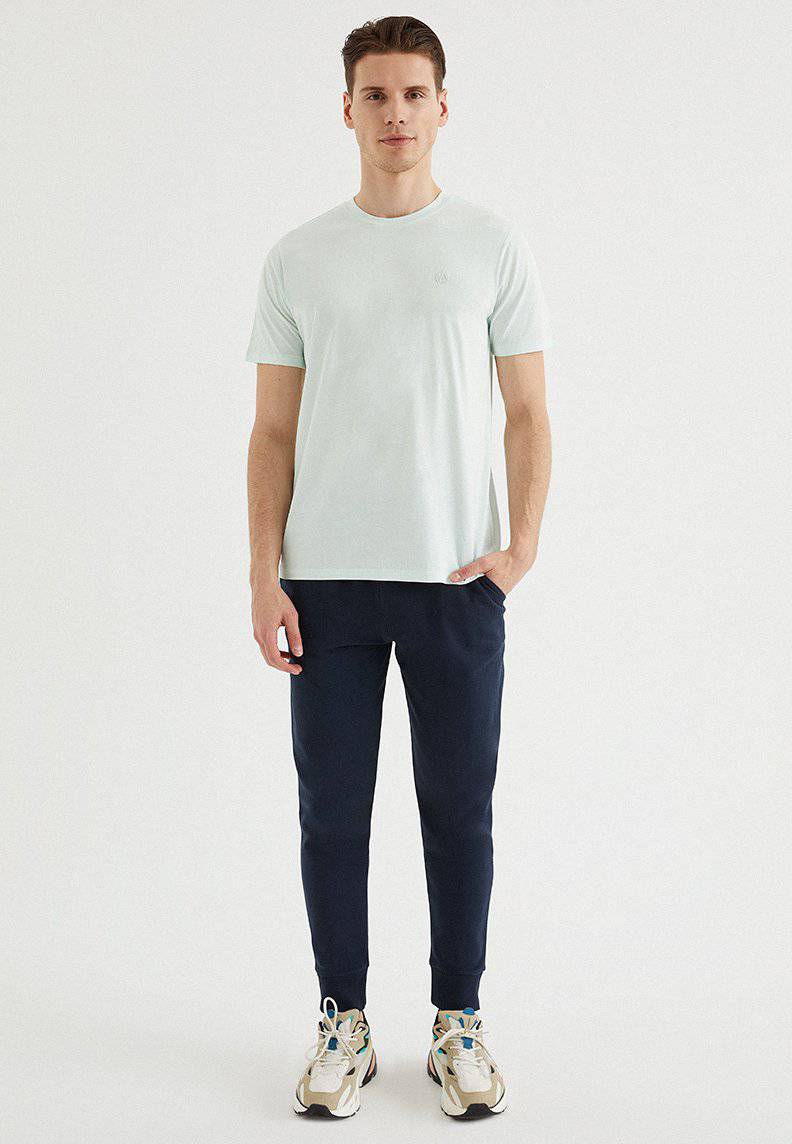 VITAL O-NECK TEE in Blue Glass