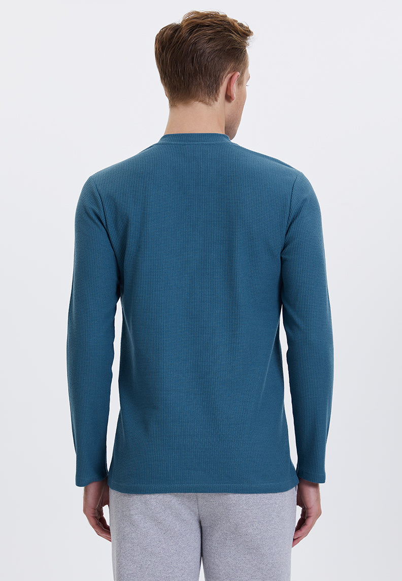 ESSENTIALS LONG SLEEVE HENLEY in Midnight