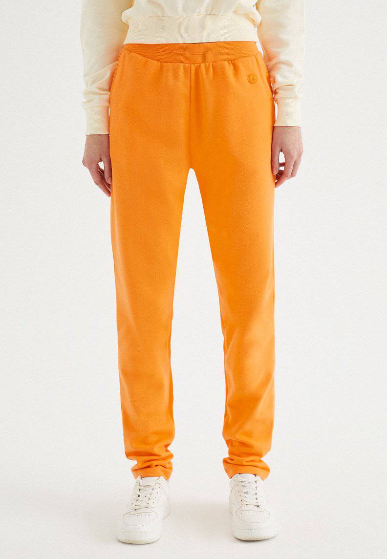 ENJOY TAPPERED JOGGER in Bird of Paradise